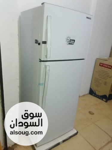 ثلاجه فريش ١٤ قدم بابين
السعر 2600 
توصيل مجانى امدرمان
ا