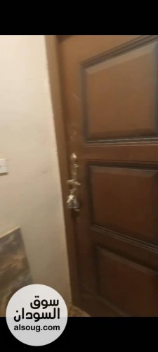 *للبيع*
1 متر
تاني ناصيه من زلط رئيسي 
بيت ف امدرمان ود نوباوي
أرض