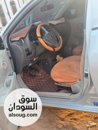 نيسان صني 2015 ممشى حقيقي 135 تكييف شغال لساتك جديدة - صورة رقم 4