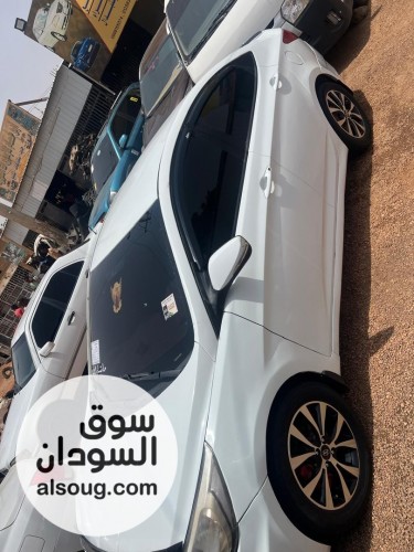 اكسنت مضلع موديل 2015 - صورة رقم 4