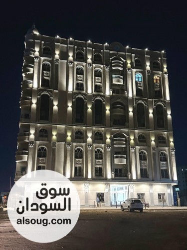 عرض عقاري مميز لموقع وإطلالة نيلية فريدة.-​للبيع شقة بالطابق السابع شا - صورة رقم 2