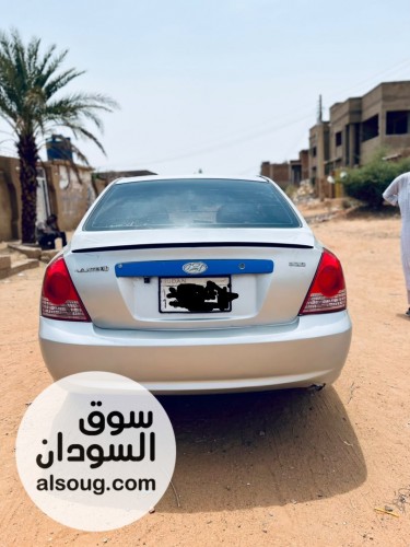 للبيع عربية افانتي سحلية موديل 2004 - صورة رقم 6