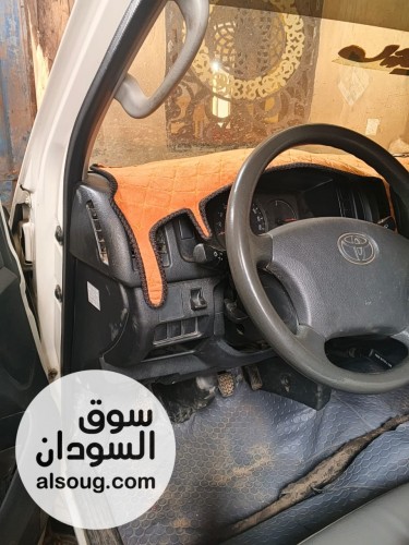 عربية تايوتا ماركة هايس 2014 - صورة رقم 6