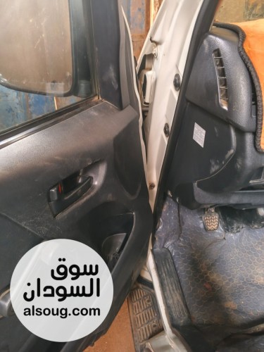 عربية تايوتا ماركة هايس 2014 - صورة رقم 4