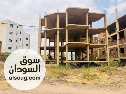 للبيع هيكل 360 متر مؤسس لي ٣ طوابق في غزة خلف بست كير قصاد اللاماب