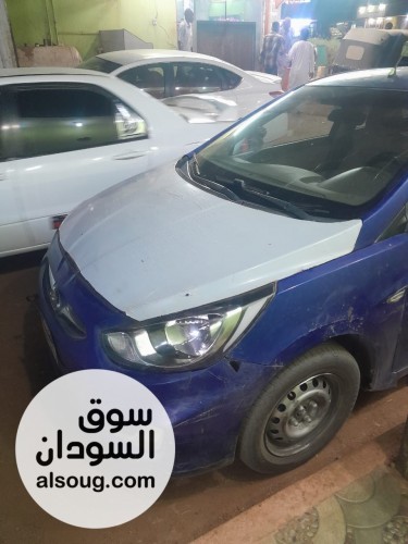 اكسنت مضلع 2015قير اتوماتيك 