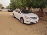 سوناتا للبيع بفرقة واضحة ما بتستنى موديل 2011