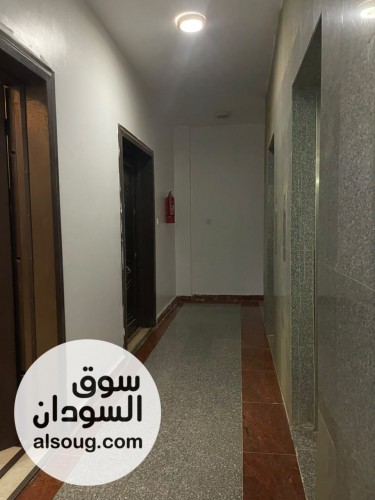 عمارة للإيجار المفروش الفخم في الخرطوم يفتح في اوماك مباشر - صورة رقم 2