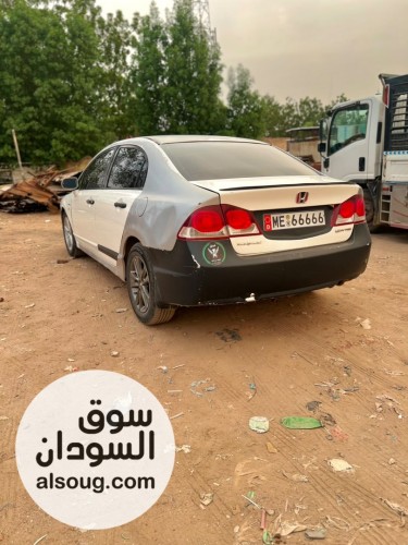 هوندا سيفك - صورة رقم 6