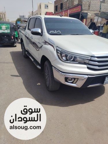 للبيع بوكس تايوتا هايلوكس 2020