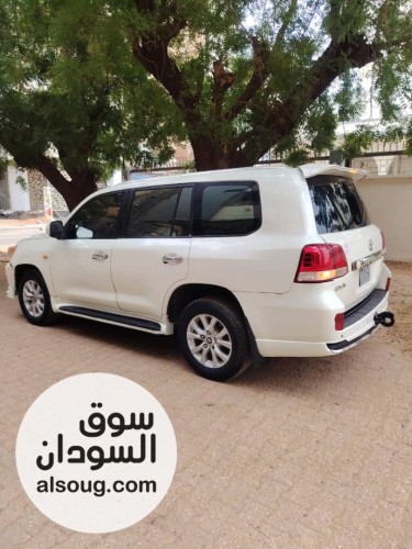 لاندكروزر موديل 2009 - صورة رقم 2
