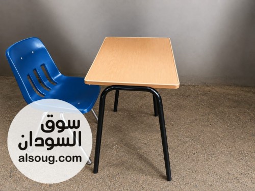✍ للإيجار في بورسودان
● شقه في السوق الكبير قريبة من خواجه سنكات طاب