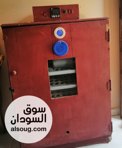 فقاسة بيض فل أوتوماتيك سعة 375 بيضة شاشة رقمية ونظام اقتصادي مع حضانة - صورة رقم 4