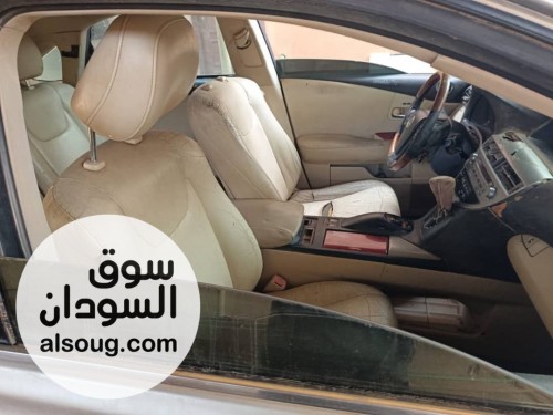 لكزس RX موديل 2010 سلفر - صورة رقم 2