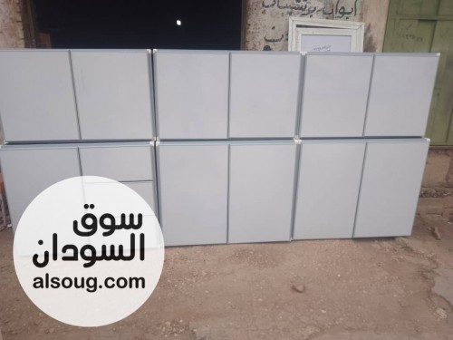 مطابخ المونيوم أنيقة وجميلة المتر كامل بالرخام شبابيك وأبواب ووجهات زج - صورة رقم 4