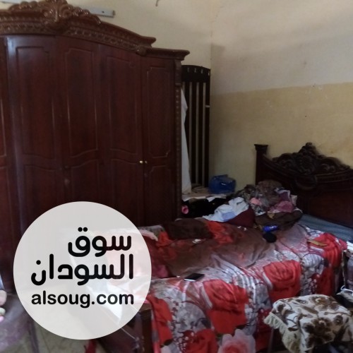 لدينا شقه مفروشه ارضيه العماره تفتح على ظلط شارع الردميه  - صورة رقم 7