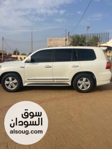 تايوتا لاندكروزر فطيم موديل 2015 - صورة رقم 2