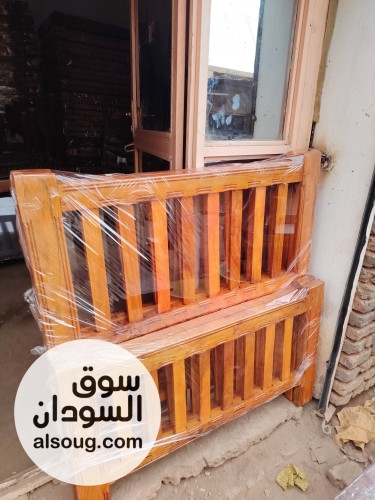 *خلي غرفتك تتكلم عنك* 

السرير هو ملك الغرفة 
والراس هو التاج 

عشان