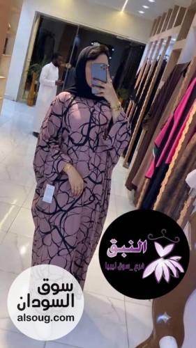 الموديل : *عبايه ملحفه*
براند جديد وفريد

الخامه : رويال كريب 

المقاس