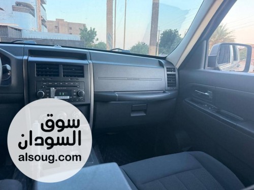 للبيع جيب ليبرتي 2012 - صورة رقم 5