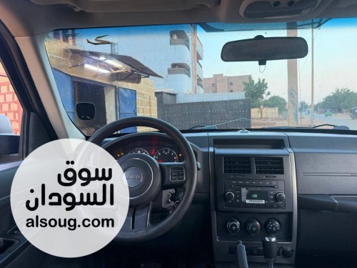 للبيع جيب ليبرتي 2012 - صورة رقم 9