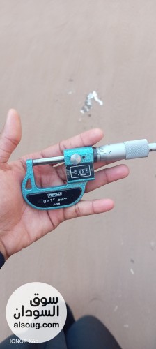 جهاز ميكرومتر خارجي ذو عداد ميكانيكي
