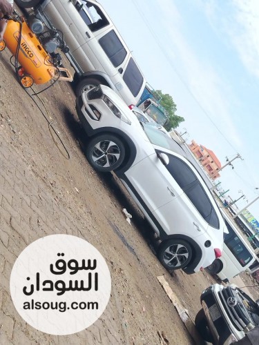 للبيع في الخرطوم توسان بربري فل اوبشن بصمه جوه وبره مقاعد كهرباء ضهريه