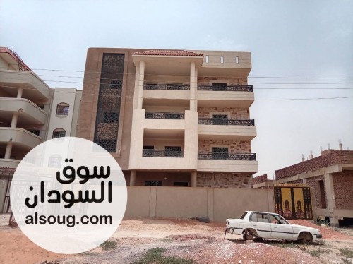 عمارة جميلة جدا وخرافية للبيع بكافوري