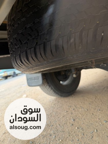 للبيع هايلوكس 2021 دبل عالي قير عادي بصمه جوه وبره ترخيص جديد مكنه - صورة رقم 2