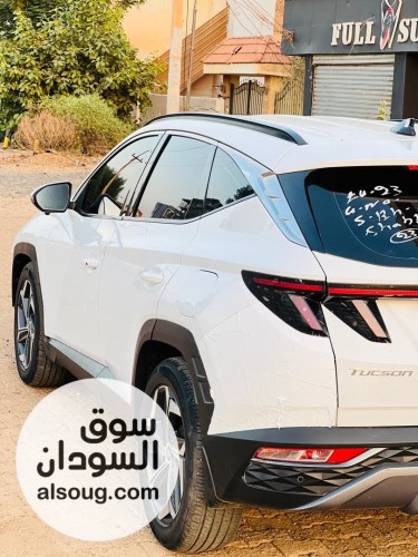 توسان 22 للبيع......