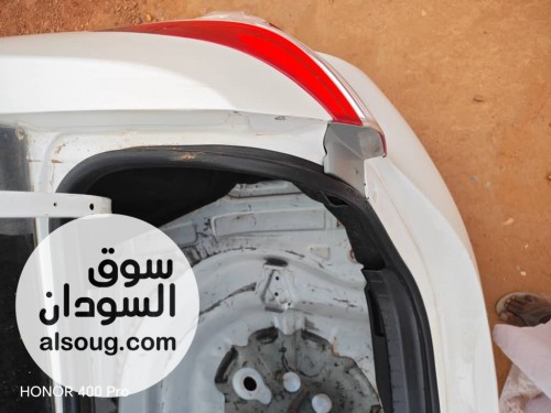 تايوتا كوريلا 2015 بصمة --عربيه شاذه شديد -ترخيص خ7 جديد -ماشه 89 الف - صورة رقم 8