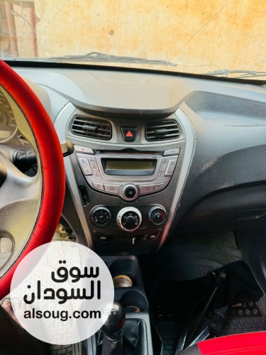 هيونداي ايون موديل 2013 قير عادي شاذه كرتونه خالي ملاحيظ خالي ضرب - صورة رقم 2