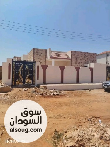 بيت جديد وتشطيب راقي للبيع بحي النصر