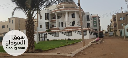فيلا جميله ومميزه للايجار بالكامل