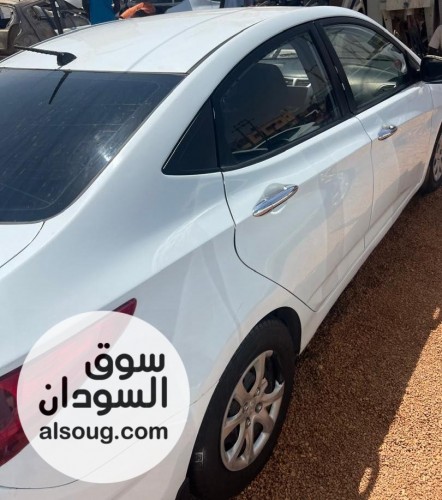 اكسنت مضلع موديل 2012 - صورة رقم 7