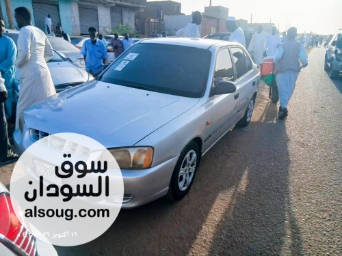 ✨ ڤـيرنا مـوديل 2002 ✨--✨ اتومـاتيك -✨ تكييف ثلـج -✨ حـزام نظافة تجميل - صورة رقم 3