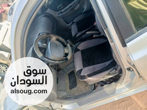 ✨ ڤـيرنا مـوديل 2002 ✨--✨ اتومـاتيك -✨ تكييف ثلـج -✨ حـزام نظافة تجميل - صورة رقم 2