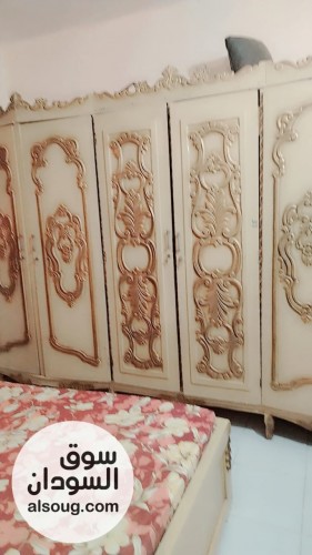 بيعه سريعه -غرفه نوم دمياطي -استعمال نضيف -دولاب ٦ ضلف سرير دبل تسري - صورة رقم 2