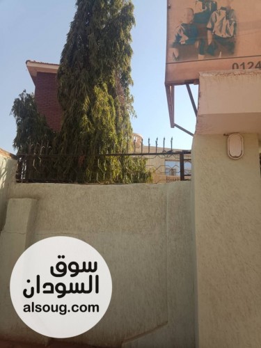 للايجار منزل ارضي او الاستثمار