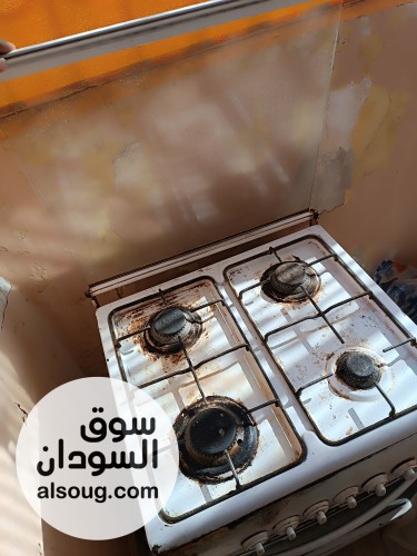 بوتاجاز ٤ عيون نضيف مستعمل للبيع - Image # 4
