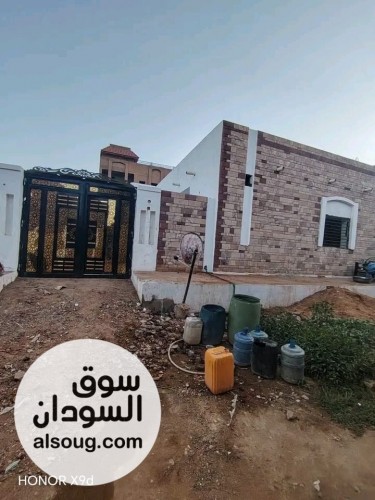 منزل جدييد اول ساكن للبيع بحي النصر