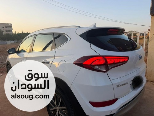 توسان 2017 بحالة الوكالة تماما - صورة رقم 9