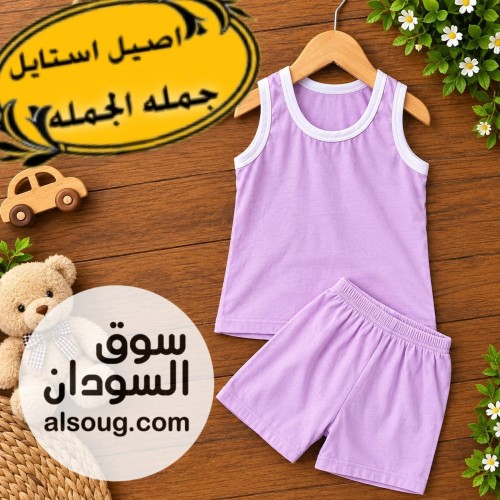 طقم أطفال مواليد بألوان مختلفة