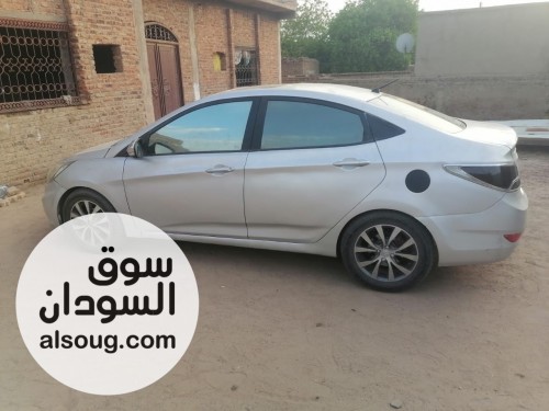اكسنت مضلع 2014 نضيفة ومرتبة - صورة رقم 4