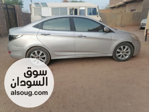 اكسنت مضلع 2014 نضيفة ومرتبة - صورة رقم 3